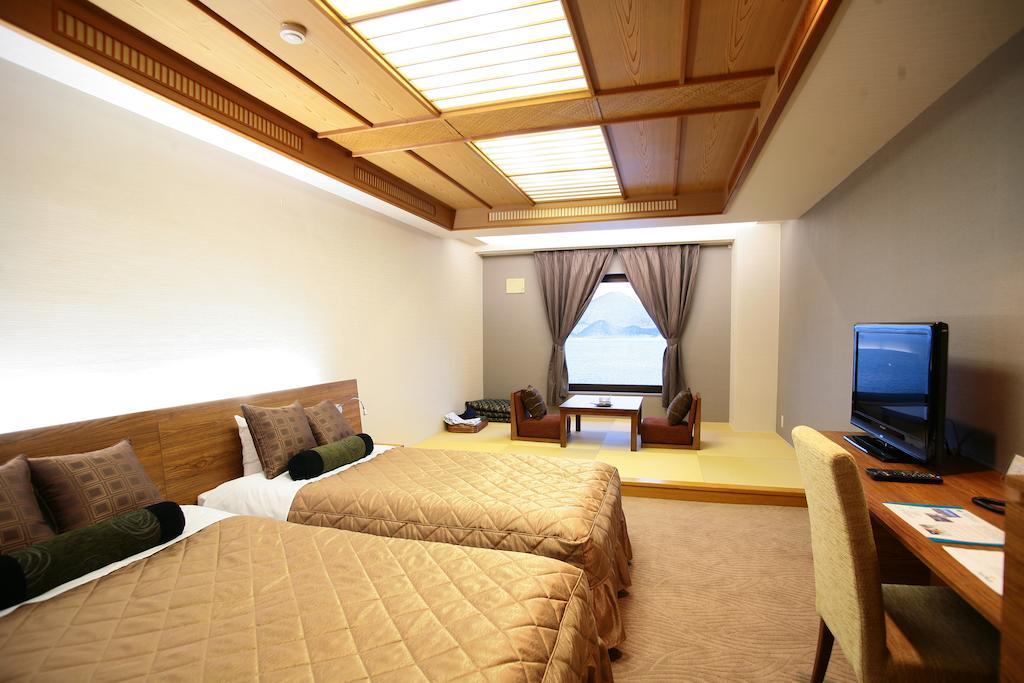 Toya Sun Palace Resort & Spa Sobetsu Luaran gambar