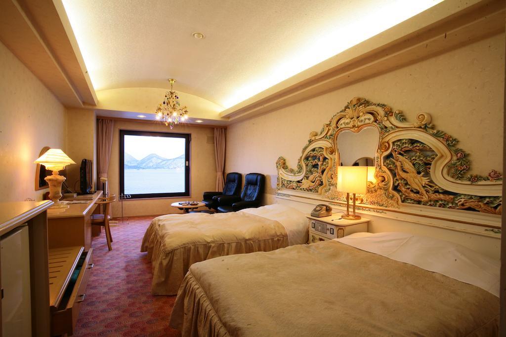Toya Sun Palace Resort & Spa Sobetsu Luaran gambar